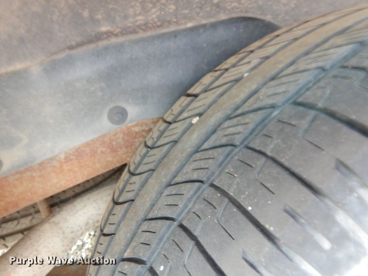 image for item DH2430 2001 Chevrolet Blazer  SUV