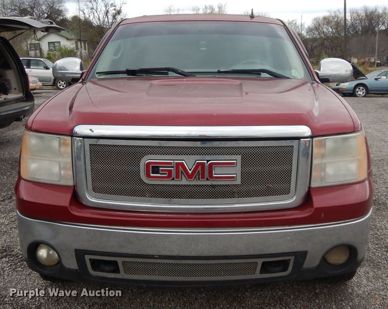image for item DH2431 2007 GMC Sierra 1500  Z71 Crew Cab pickup truck