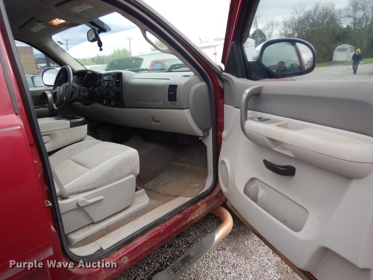 image for item DH2431 2007 GMC Sierra 1500  Z71 Crew Cab pickup truck