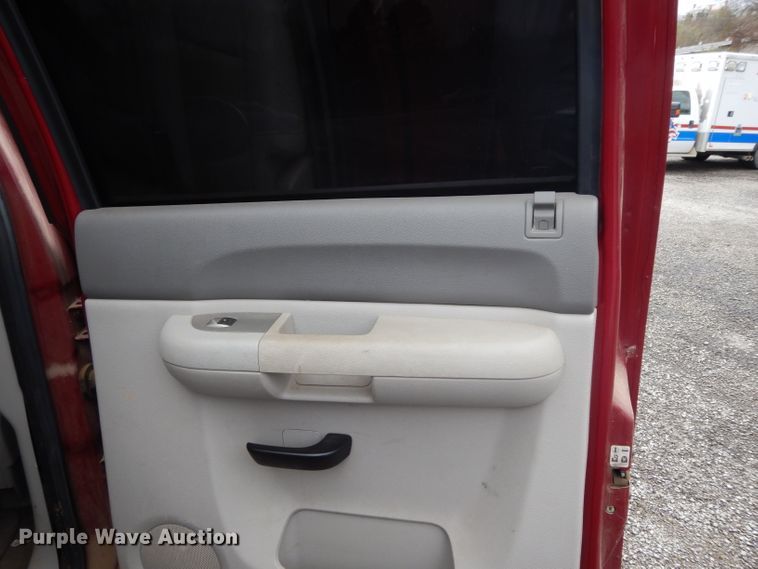 image for item DH2431 2007 GMC Sierra 1500  Z71 Crew Cab pickup truck