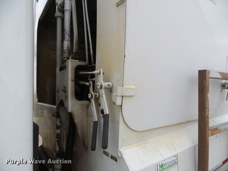 image for item DH4855 New-way 25KC refuse bed