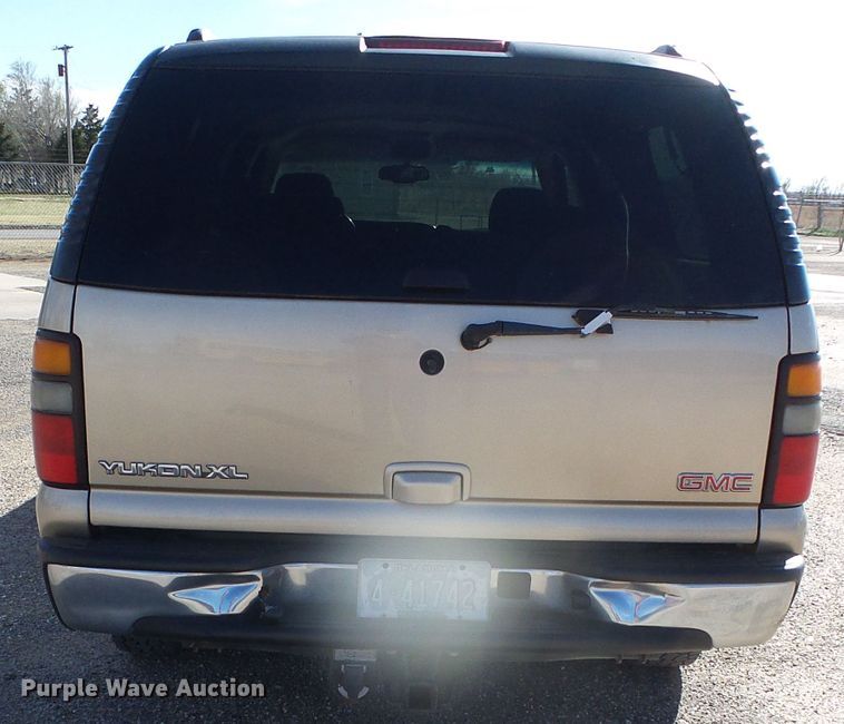 image for item DH4871 2006 GMC Yukon XL SUV