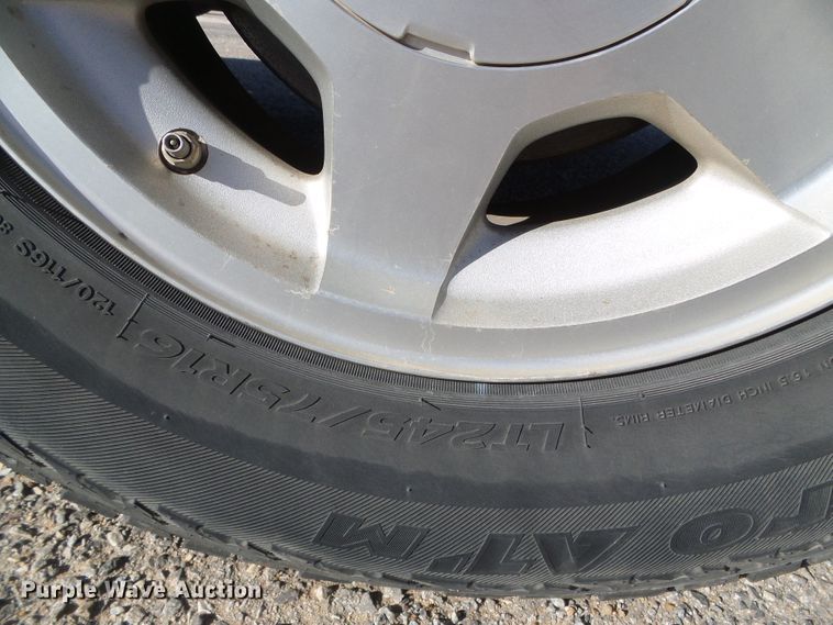 image for item DH4871 2006 GMC Yukon XL SUV