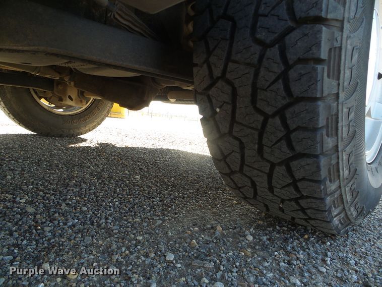 image for item DH4871 2006 GMC Yukon XL SUV