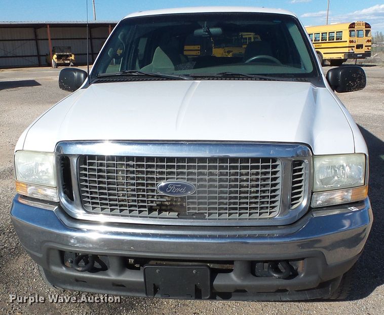 image for item DH4872 2002 Ford Excursion XLT SUV