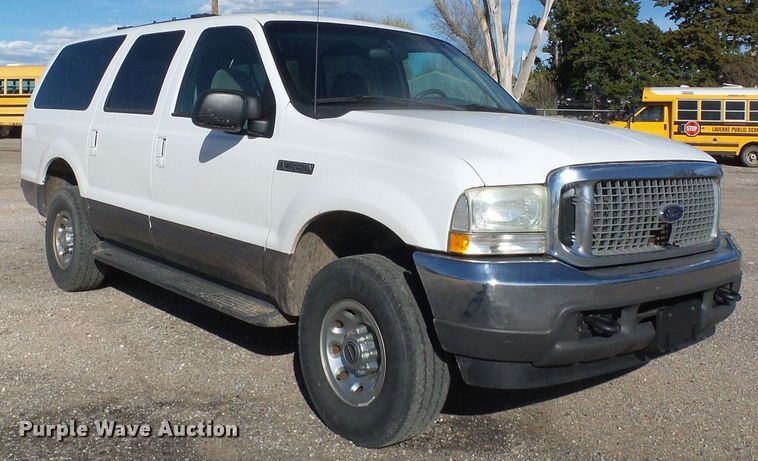 image for item DH4872 2002 Ford Excursion XLT SUV