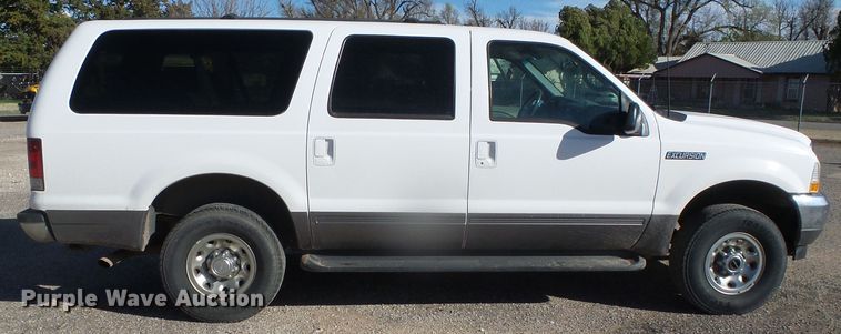 image for item DH4872 2002 Ford Excursion XLT SUV