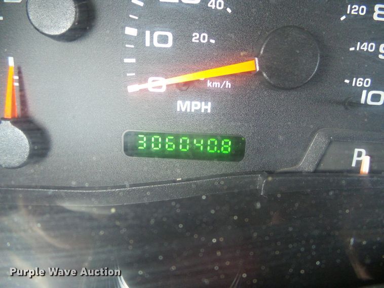 image for item DH4872 2002 Ford Excursion XLT SUV