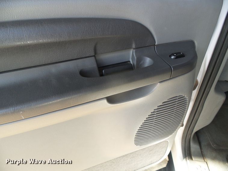 image for item DH4872 2002 Ford Excursion XLT SUV