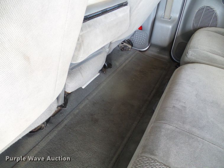 image for item DH4872 2002 Ford Excursion XLT SUV