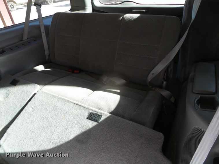 image for item DH4872 2002 Ford Excursion XLT SUV