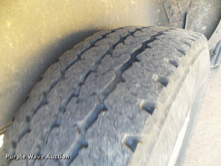 image for item DH4872 2002 Ford Excursion XLT SUV