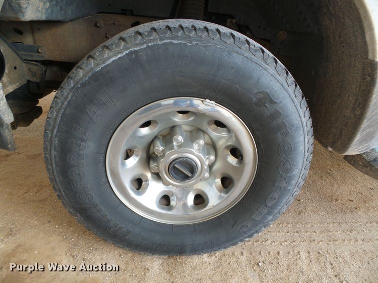 image for item DH4872 2002 Ford Excursion XLT SUV