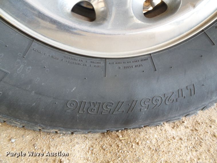 image for item DH4872 2002 Ford Excursion XLT SUV