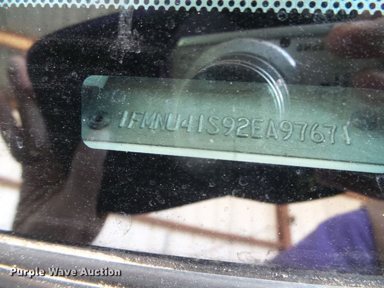 image for item DH4872 2002 Ford Excursion XLT SUV