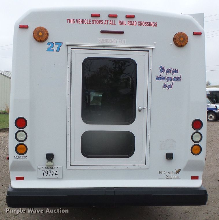 image for item DH4883 2012 Ford E450 Super Duty shuttle bus