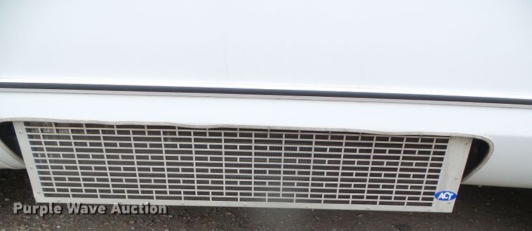 image for item DH4883 2012 Ford E450 Super Duty shuttle bus