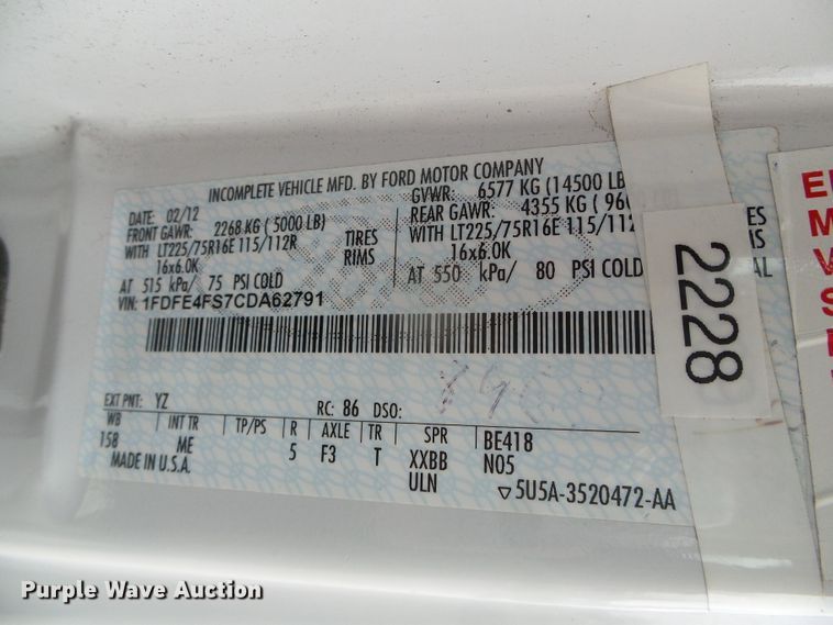 image for item DH4883 2012 Ford E450 Super Duty shuttle bus