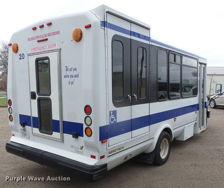 image for item DH4884 2010 Ford E450 Super Duty shuttle bus