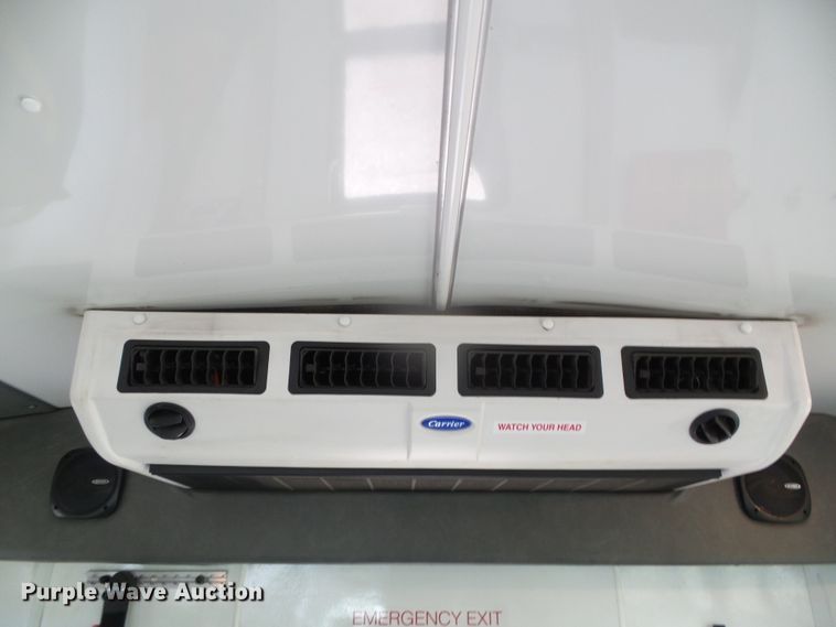 image for item DH4884 2010 Ford E450 Super Duty shuttle bus