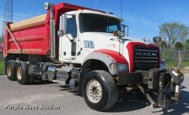 image for item DI2139 2011 Mack GU713 dump truck