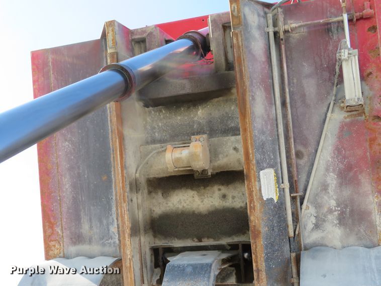 image for item DI2139 2011 Mack GU713 dump truck