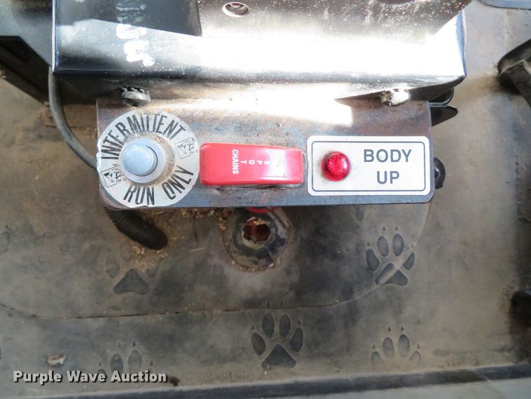 image for item DI2139 2011 Mack GU713 dump truck