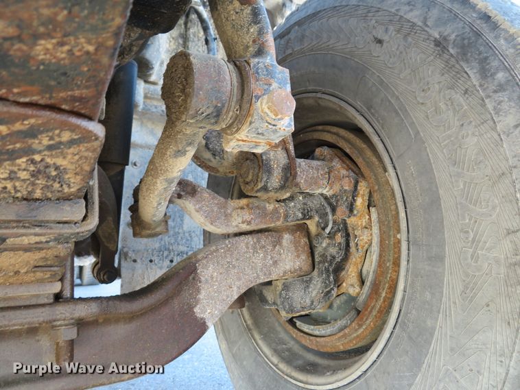 image for item DI2139 2011 Mack GU713 dump truck