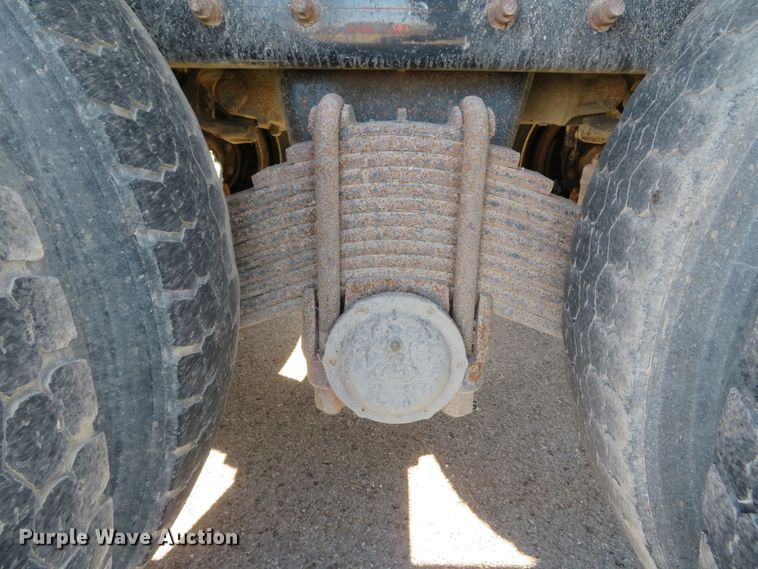 image for item DI2139 2011 Mack GU713 dump truck