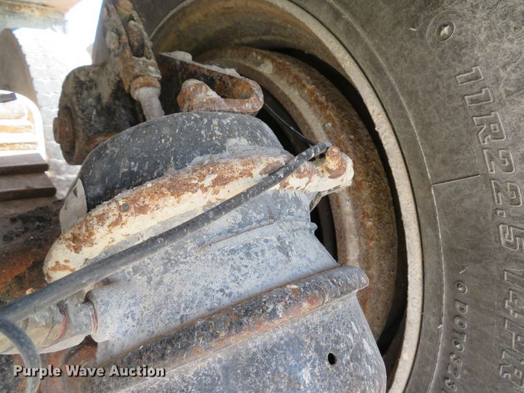 image for item DI2139 2011 Mack GU713 dump truck