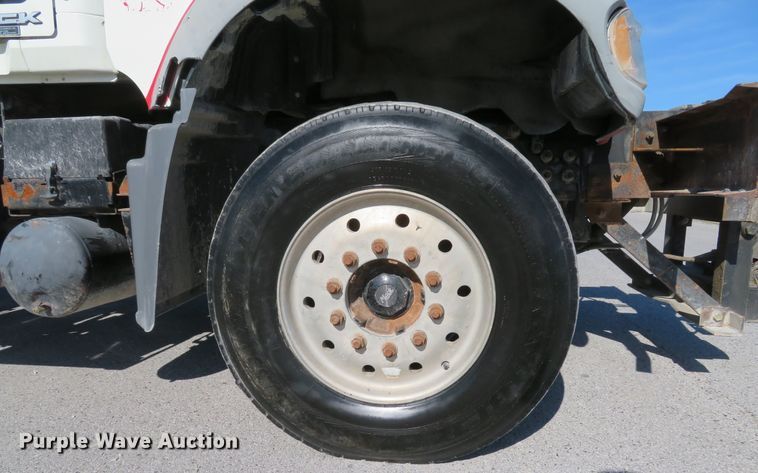 image for item DI2139 2011 Mack GU713 dump truck