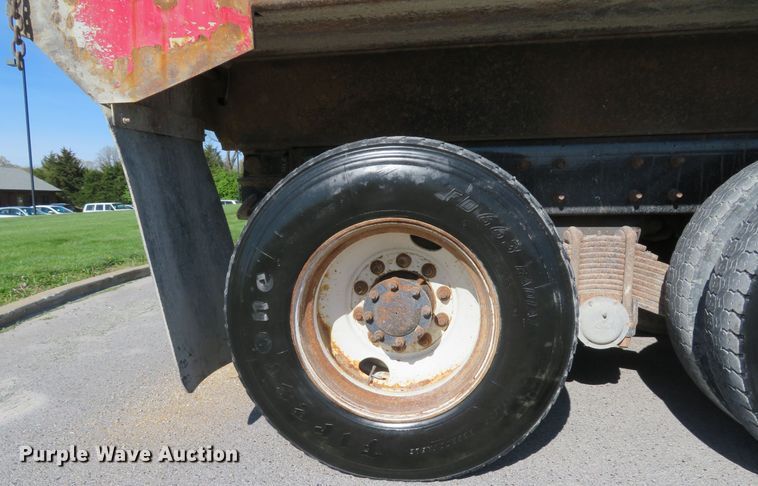 image for item DI2139 2011 Mack GU713 dump truck