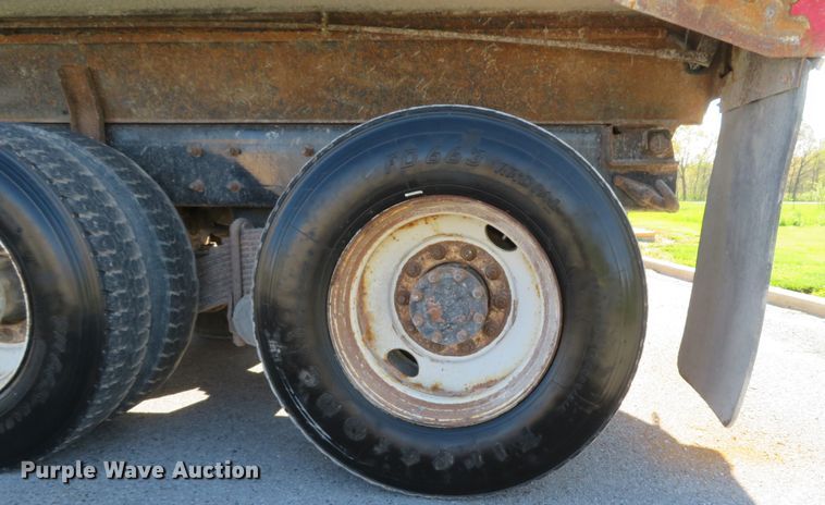 image for item DI2139 2011 Mack GU713 dump truck