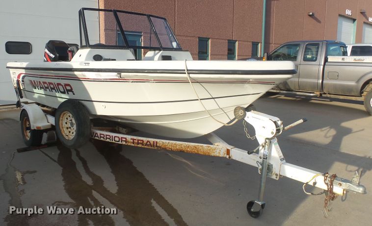 image for item EF9626 1995 Warrior V177 Eagle  boat