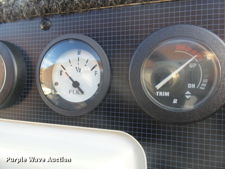 image for item EF9626 1995 Warrior V177 Eagle  boat