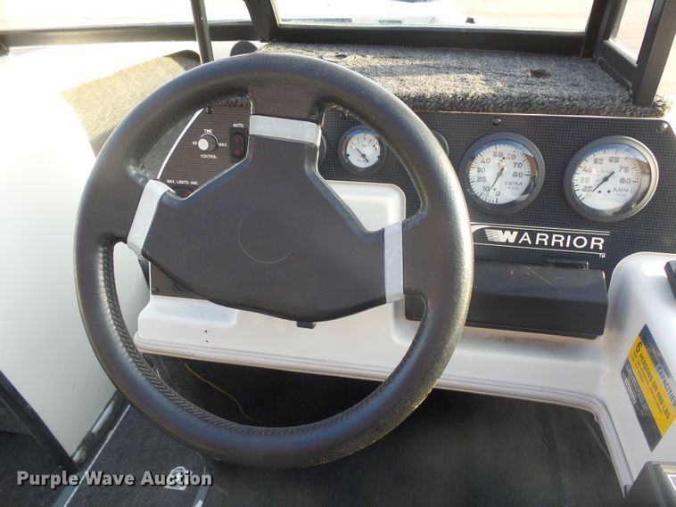 image for item EF9626 1995 Warrior V177 Eagle  boat