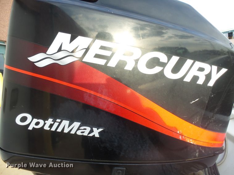 image for item EF9626 1995 Warrior V177 Eagle  boat