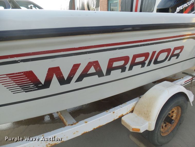 image for item EF9626 1995 Warrior V177 Eagle  boat