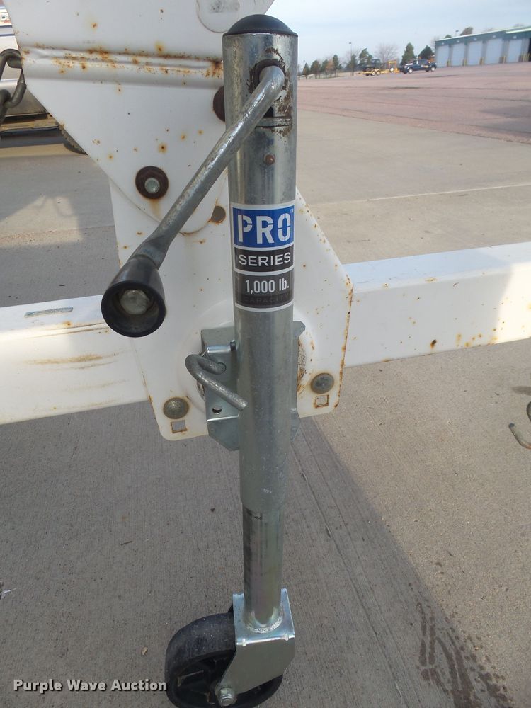 image for item EF9626 1995 Warrior V177 Eagle  boat