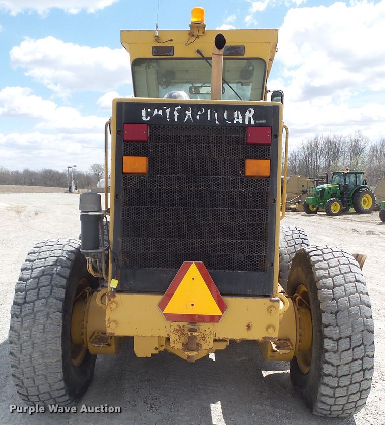 image for item EM9971 1997 Caterpillar 140H VHP motor grader