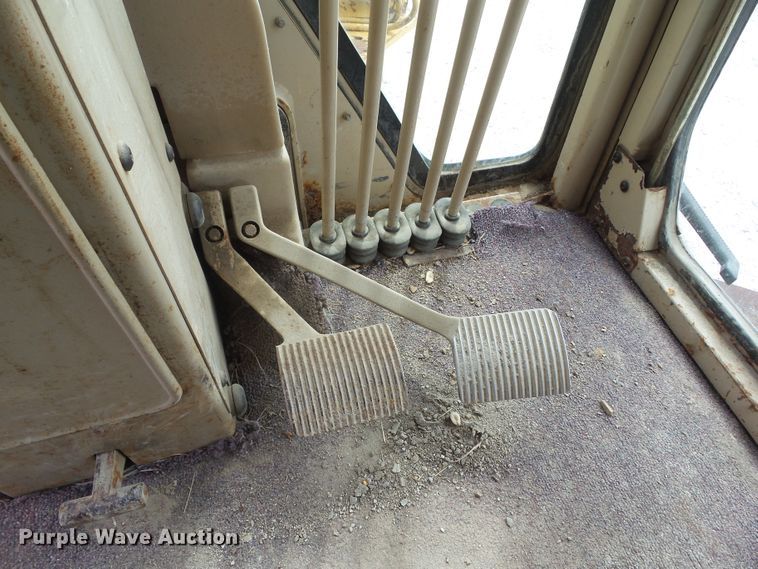 image for item EM9971 1997 Caterpillar 140H VHP motor grader