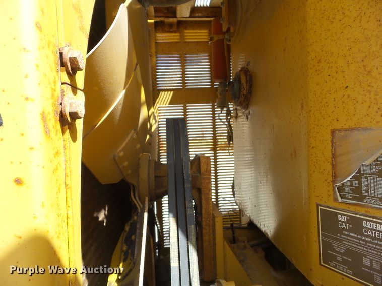 image for item EM9971 1997 Caterpillar 140H VHP motor grader