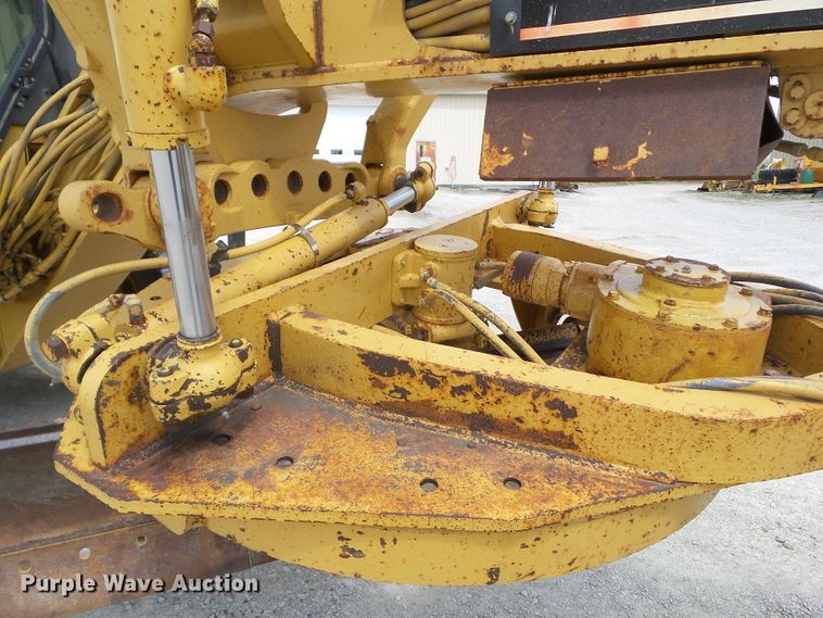 image for item EM9971 1997 Caterpillar 140H VHP motor grader