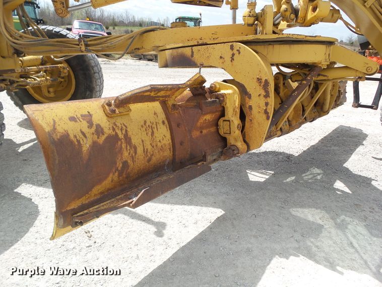 image for item EM9971 1997 Caterpillar 140H VHP motor grader