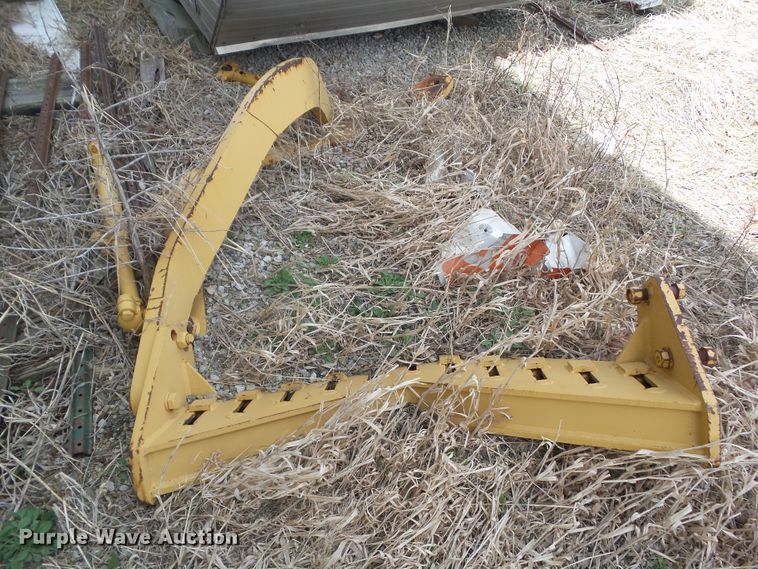 image for item EM9971 1997 Caterpillar 140H VHP motor grader