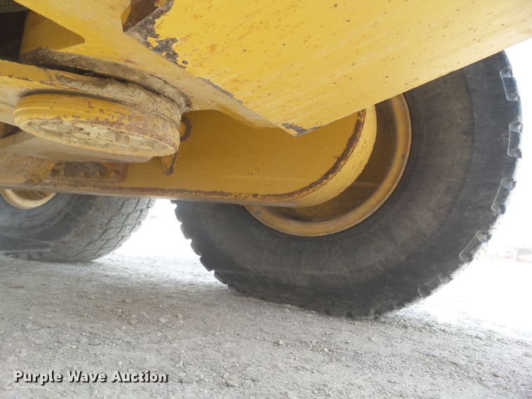 image for item EM9971 1997 Caterpillar 140H VHP motor grader