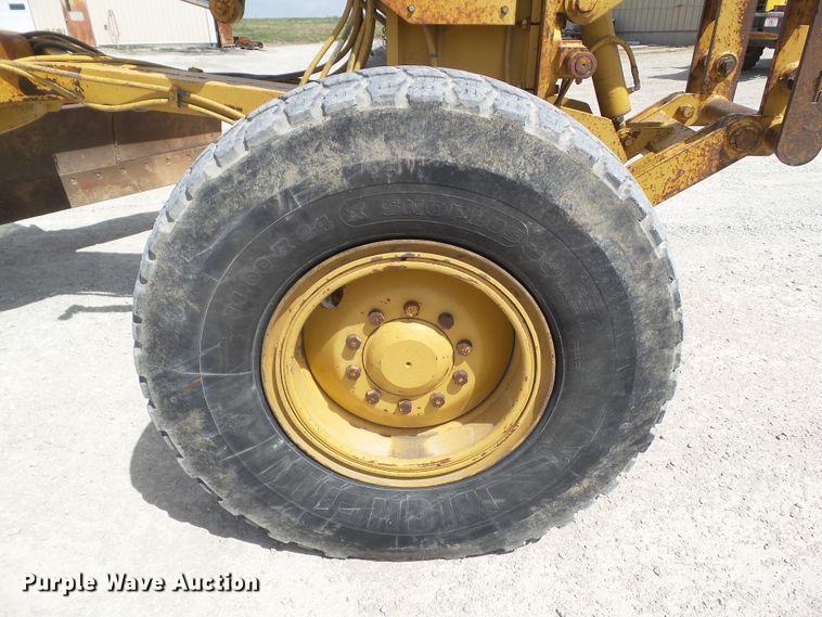 image for item EM9971 1997 Caterpillar 140H VHP motor grader