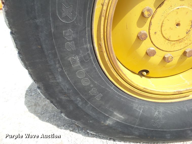 image for item EM9971 1997 Caterpillar 140H VHP motor grader