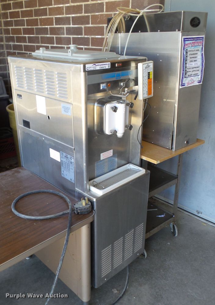 image for item EM9979 Taylor 441-27 soft serve machine