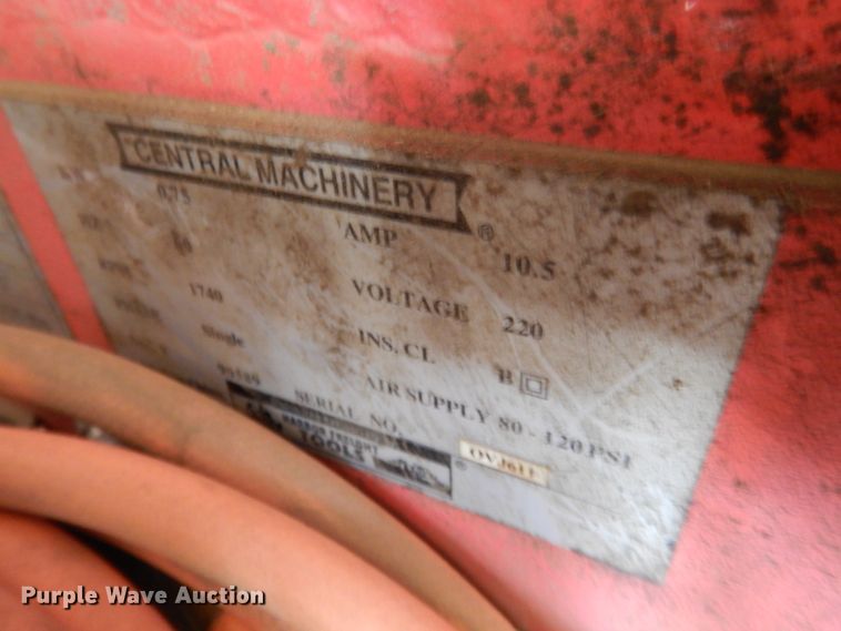 image for item FX9131 Central Machinery tire machine